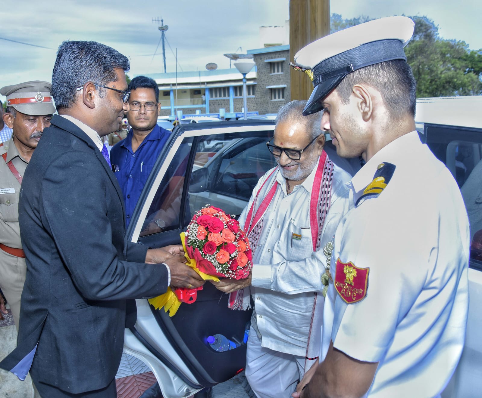 ஒடிசா ஆளுநருக்கு வரவேற்பு