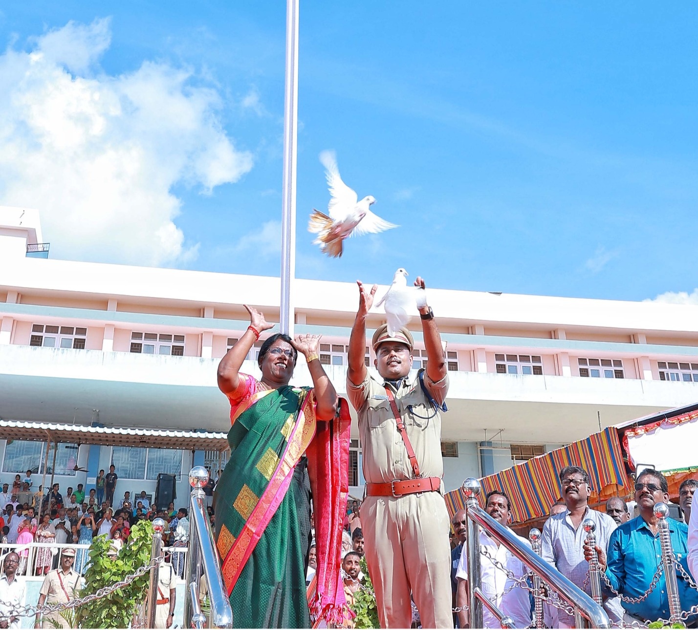 கன்னியாகுமரி மாவட்ட நிர்வாகம் சார்பில் நடந்த சுதந்திர தின விழா கோலாகலம்