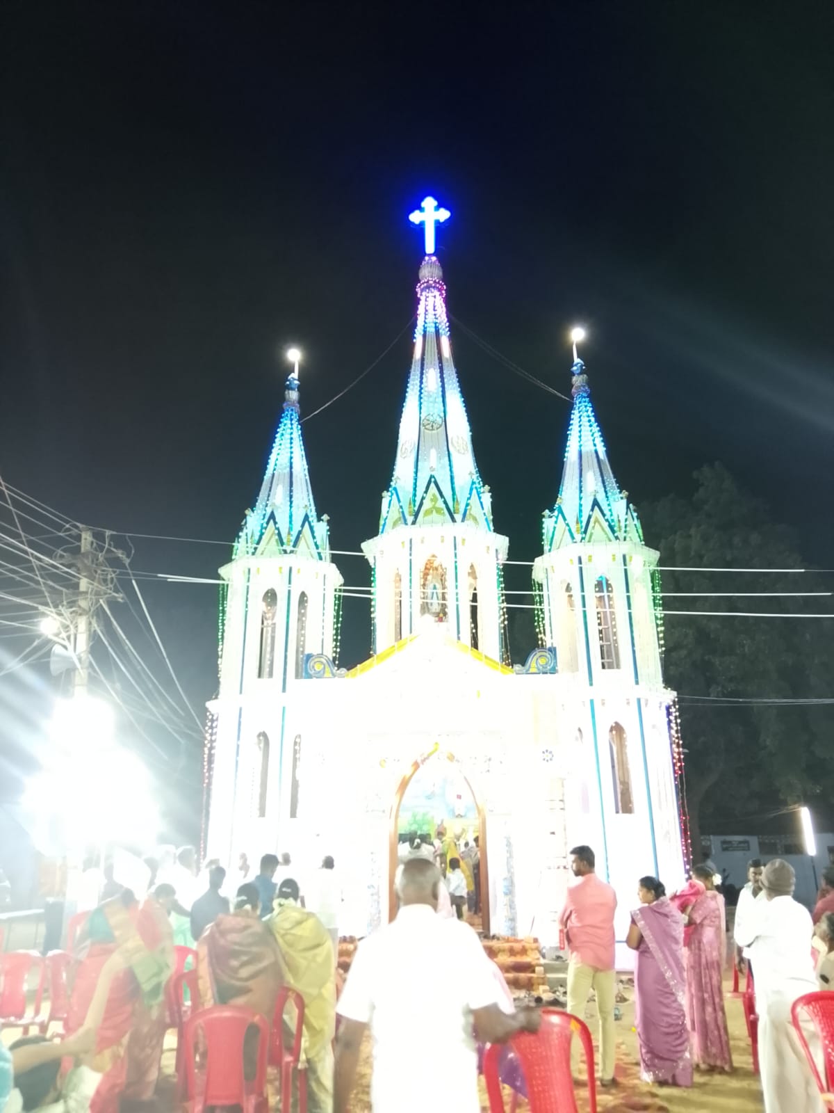 துவர்க்குளம் புனித லூர்து மாதா ஆலய கோபுரம் அர்ச்சிப்பு